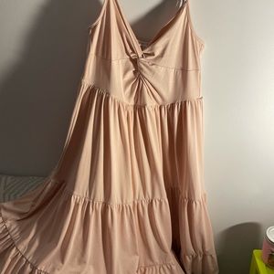 4/20$ NWOT ardene peach dress